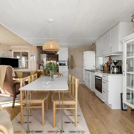 Beautiful In With Wifi Holiday home